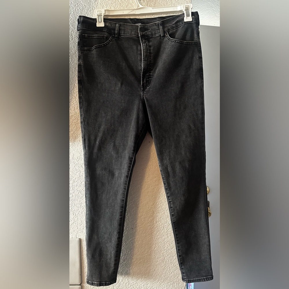 Express black skinny jeans sz 14
